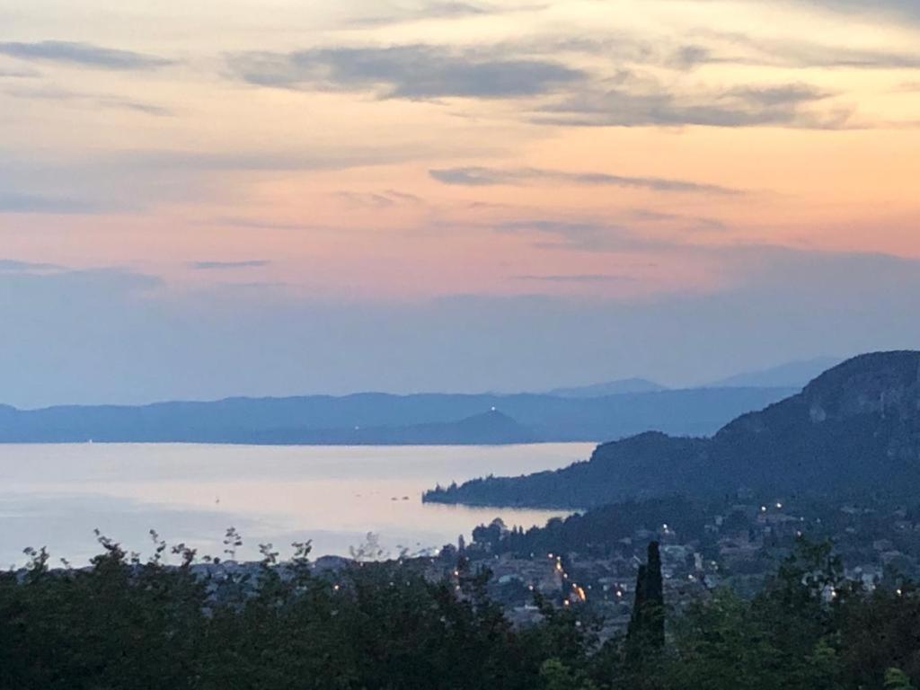 דירות Garda Lake מראה חיצוני תמונה